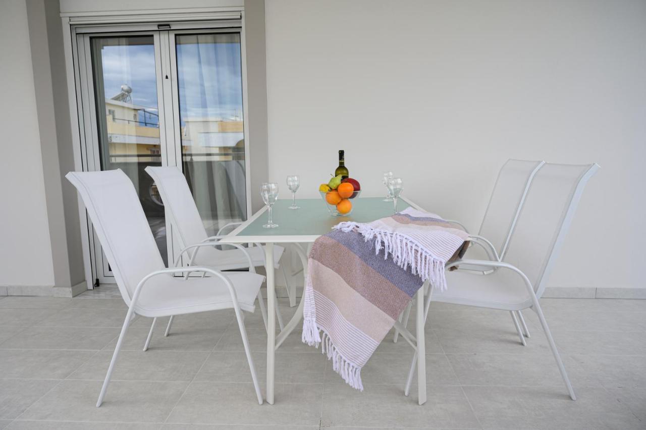 Sea And Luxurious Kos-stad